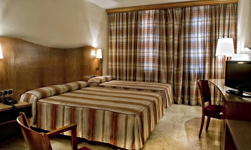 Hotel Aristol - Sagrada Familia Barcelona