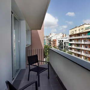 Апартаменты Fisa Les Corts