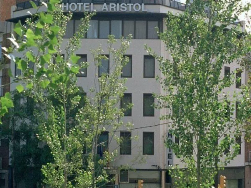 Hotel Aristol - Sagrada Familia Barcelona